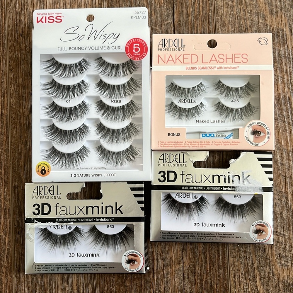 False lash bundle. Brand new in box. Never opened. Ardell and kiss brand